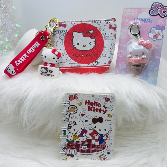 Hello Kitty Coin Purse W/ key chain and Hello Kitty Lip Smacker Keychain Bundle - Picture 6 of 6